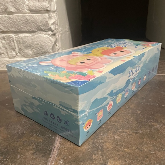 Damon Christmas Plush Series Blind Box Full Case Unopened